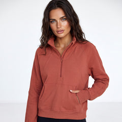 Sweat-shirt à manches et col montant *