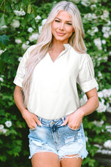 Chemisier blanc à col en V et manches bulles froncées de couleur unie-A WOMAN WE LOVE