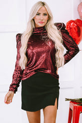 Haut Bordeaux à Sequins and Collar Collar *