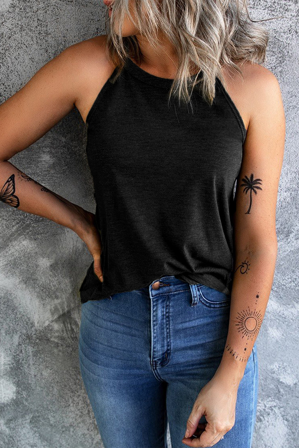 Débardeur noir à col rond de couleur unie-A WOMAN WE LOVE