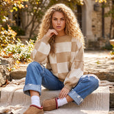 Sweater de color caqui y mangas obispo