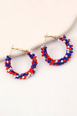 Boucles d'oreilles créoles perlées du jour du drapeau rouge ardent-A WOMAN WE LOVE