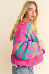 Cardigan ample à rayures roses et manches bouffantes colorées, épaules tombantes-A WOMAN WE LOVE