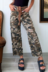 Pantalon en denim ample à imprimé camouflage vert