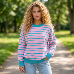 Pull ample à rayures roses et col rond *