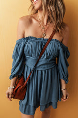 Mini manga y escote de 3/4 redondeados por mini fechas