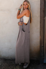 Amplio mono con correas ajustables *