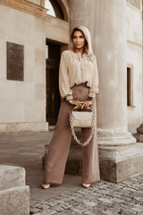 Chemise kaki à col ras du cou et poignets extensibles froncés-A WOMAN WE LOVE