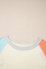 Long -sleeved cream yellow and round -neck *