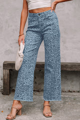 Jean taille haute à jambe large et bord effiloché léopard bleu ciel