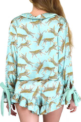 Ensemble pyjama court à volants en satin léopard vert-A WOMAN WE LOVE