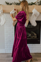 Robe longue en velours Dahlia rouge à manches courtes et taille froncée à plusieurs niveaux