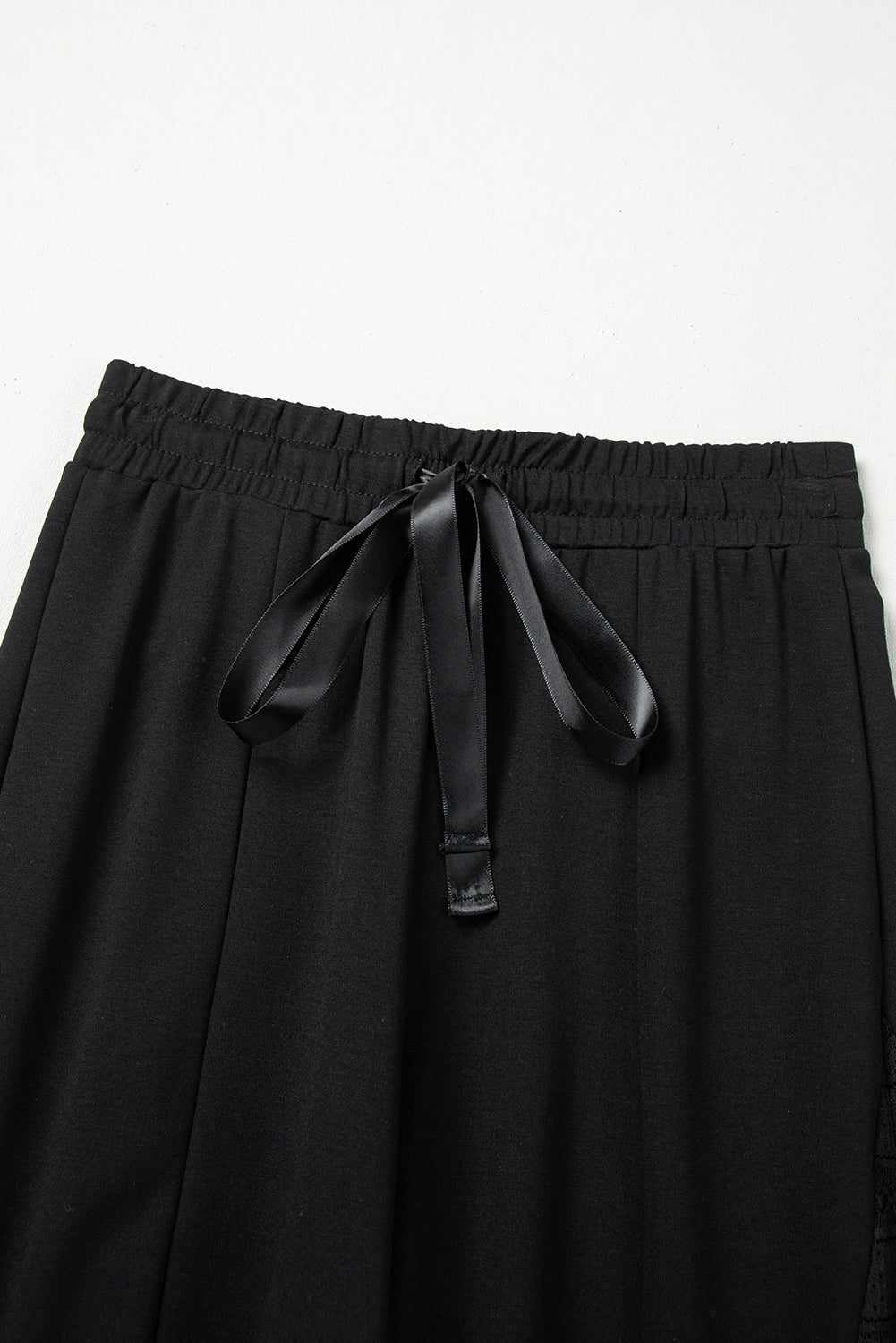 Pantalones de cintura grande y mosaicos en encaje bohemio negro * Pantalones de cintura grande y mosaicos en encaje bohemio negro *