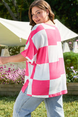 T-shirt blanc à damier texturé à col rond et grande taille *