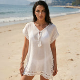 BLANCO ÉVASION – El vestido de playa fluido con encanto irresistible
