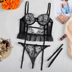 🖤 Ensemble Lingerie « Énigme Nocturne » – Dentelle florale noire et coupe bustier séductrice