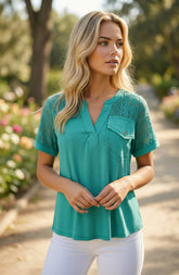Short sleeve blouse in green lace *