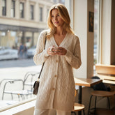 Pergamino: cárdigan de trabajo abierto con botones en la parte delantera