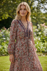 Midi dress with floral print split on the front *