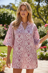 Mini-robe rose à imprimé cachemire et manches 3/4 *