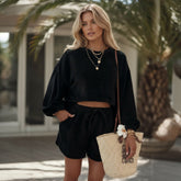 Ensemble short et pull à épaules tombantes en tricot texturé de couleur unie noir