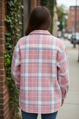 Flannel jacket with flap pocket and pink checks