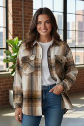 Buttoned jacket with flap pocket and multi-colored plaid print