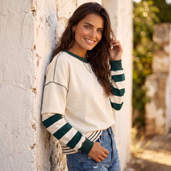Sweat-shirt à rayures blanches, effet superposé et manches contrastées