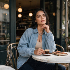 Veste en jean bleu myosotis zippée à finitions élastiquées