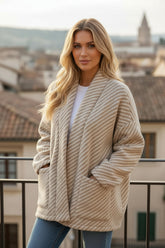 2 couleurs pour La Veste à rayures diagonales