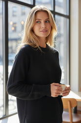 Pull uni de couleur Noir