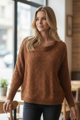 Pull à maille ajourée motif ondulé