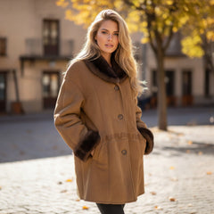 🧥 Élégance Vintage en Peau Retournée