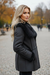 🖤 Élégance Noire – Veste Conbipel en peau retournée