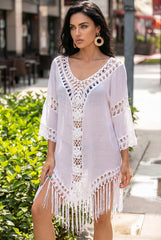 ✨ ÉCLAT BOHÈME – La robe fluide blanche aux détails crochet sophistiqués