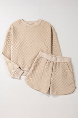 Ensemble haut et short matelassé à manches longues de couleur unie parchemin-A WOMAN WE LOVE