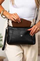Sac noir convertible en pochette en simili cuir à poignée amovible