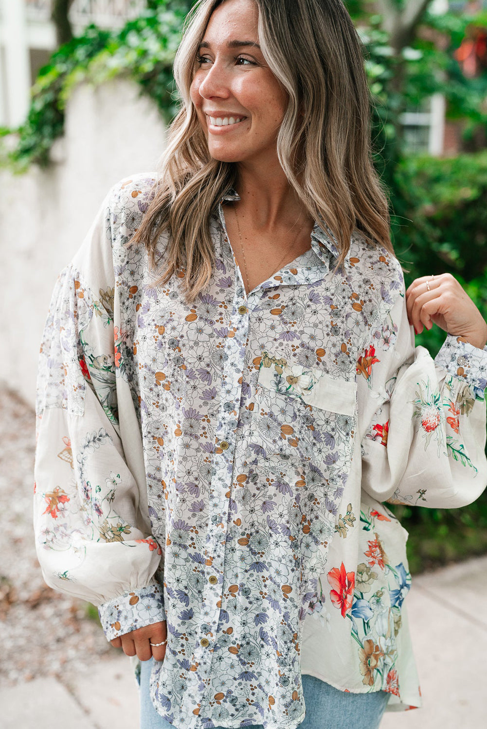 Chemise ample boutonnée à manches évêque florales Boho violettes *-A WOMAN WE LOVE