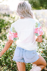 Blouse blanche à col de fleurs-A WOMAN WE LOVE