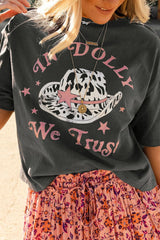 WE TRUST GRAPHIC T-shirt in Dolly Western Fashion Gray