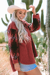 Chaqueta de terciopelo sorprendida con bordes crudos y mosaicos a cuadros