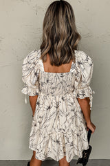 Mini-robe beige à imprimé floral, col carré, dos froncé, manches bouffantes