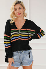 Cardigan noir à capuche avec fermeture éclair et détails rayés-A WOMAN WE LOVE