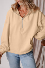 Amplia sudadera con capucha con semi-fermentos y bolsillos de canguro forrados con pergamino de vellón