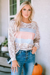 Tapa de tejido de tricot y rayas contrastantes y estampado de animales de leopardo