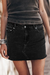 Mini-jupe en jean gris anthracite délavé à déchirures et ourlet effiloché