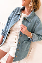 Twilight blue denim jacket with pockets and split buttons