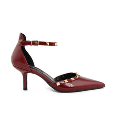 Actitud de moda tacones altos