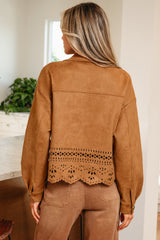 Veste en suédine camel à détails ajourés
