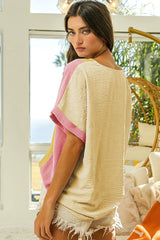 V-collar t-shirt and crumpled patchwork apricot